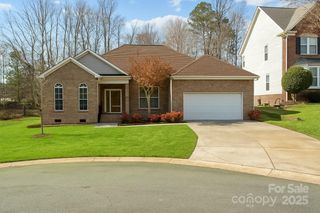 10179 Claybrooke Drive, Charlotte, NC 28262