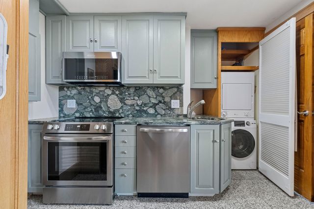 63 Rutledge Avenue 10, Charleston, SC 29401