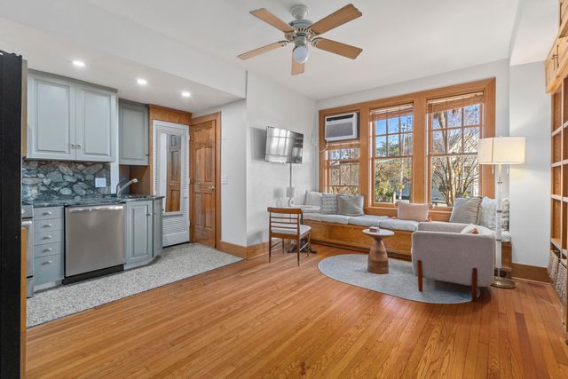 63 Rutledge Avenue 10, Charleston, SC 29401