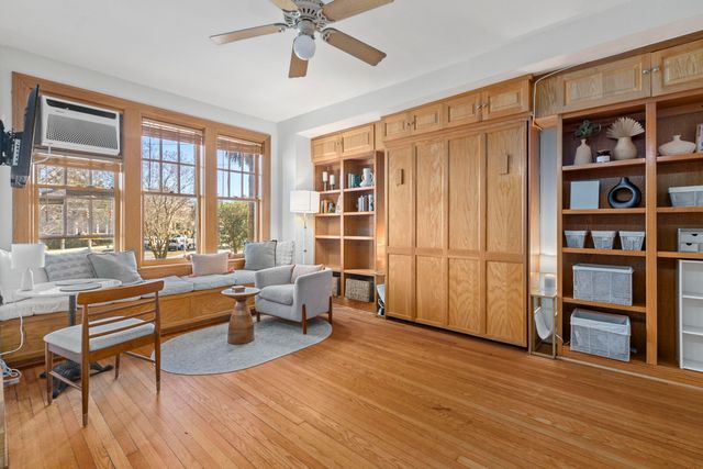 63 Rutledge Avenue 10, Charleston, SC 29401