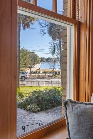 63 Rutledge Avenue 10, Charleston, SC 29401