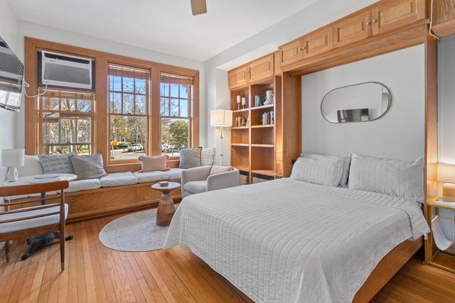 63 Rutledge Avenue 10, Charleston, SC 29401