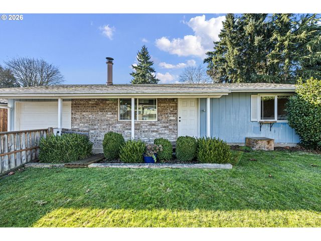 1562 PHILIP St, Eugene, OR 97402