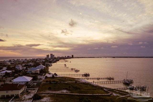 802 Rio Vista Dr, Pensacola Beach, FL 32561