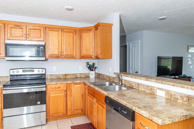 821 Verona Ave, Lewisburg, TN 37091