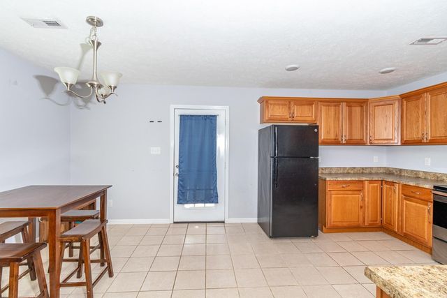 821 Verona Ave, Lewisburg, TN 37091