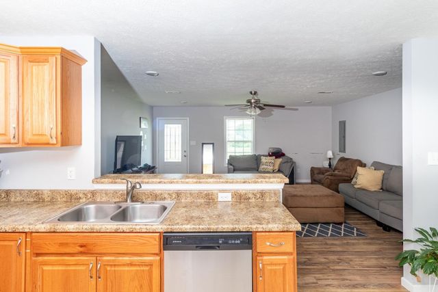 821 Verona Ave, Lewisburg, TN 37091