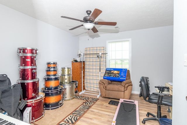 821 Verona Ave, Lewisburg, TN 37091