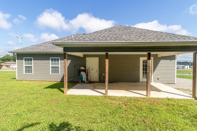 821 Verona Ave, Lewisburg, TN 37091