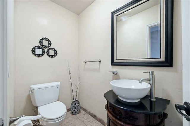 8353 Gainford, Downey, CA 90240