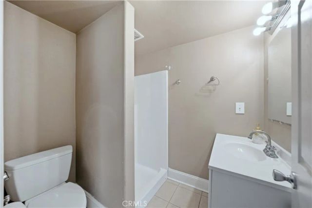 8353 Gainford, Downey, CA 90240