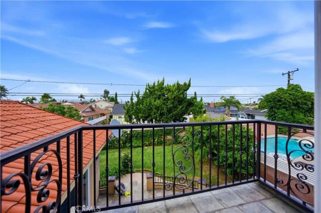 8353 Gainford, Downey, CA 90240