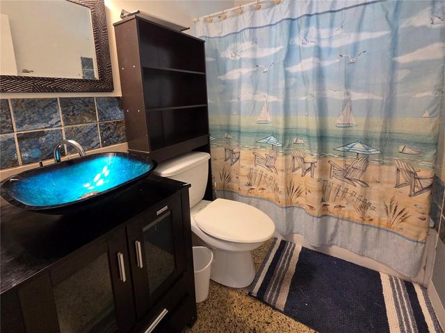 436 57TH STREET N, St Petersburg, FL 33710