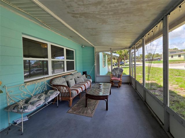 436 57TH STREET N, St Petersburg, FL 33710