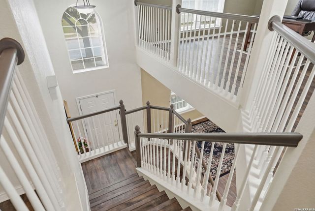 8928 EAGLE BND, Helotes, TX 78023