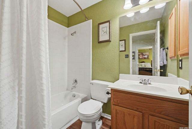 8928 EAGLE BND, Helotes, TX 78023