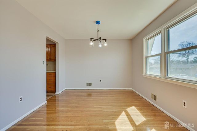 76 Pleasant Avenue, Iselin, NJ 08830