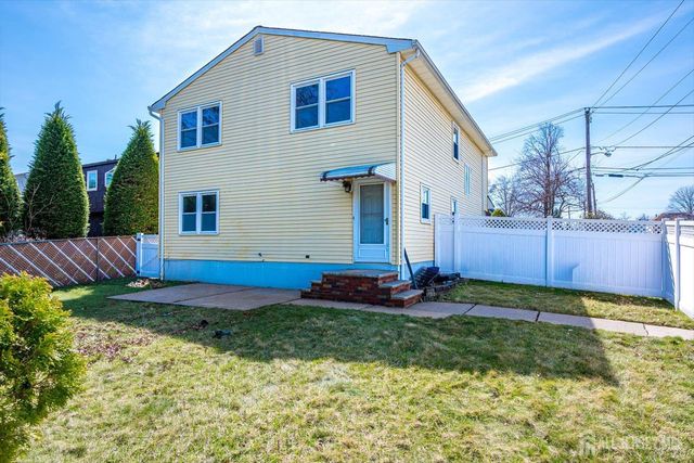 76 Pleasant Avenue, Iselin, NJ 08830