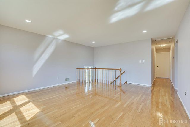 76 Pleasant Avenue, Iselin, NJ 08830