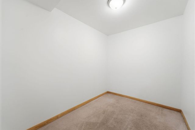 6009 Quebec Avenue N, New Hope, MN 55428
