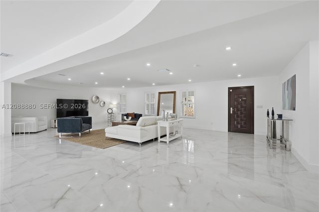 14675 SW 78th Ave, Palmetto Bay, FL 33158