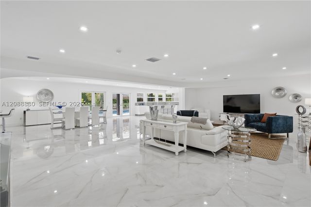 14675 SW 78th Ave, Palmetto Bay, FL 33158