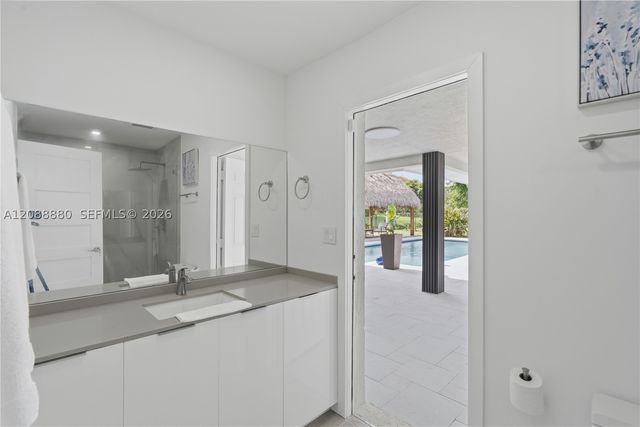 14675 SW 78th Ave, Palmetto Bay, FL 33158