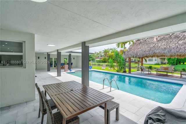 14675 SW 78th Ave, Palmetto Bay, FL 33158