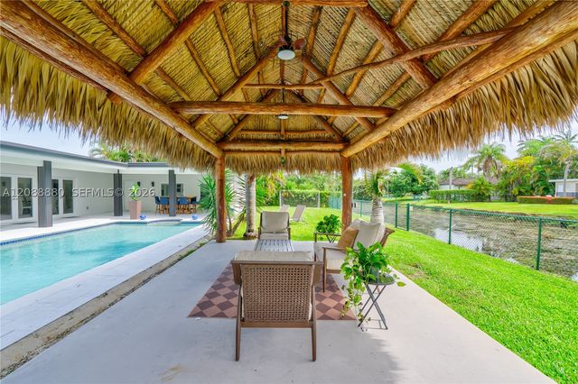 14675 SW 78th Ave, Palmetto Bay, FL 33158