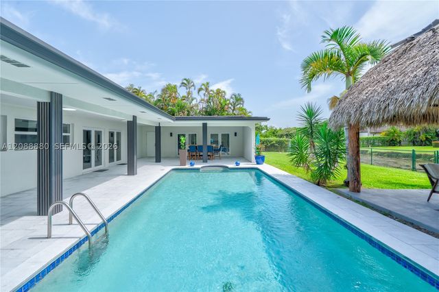 14675 SW 78th Ave, Palmetto Bay, FL 33158