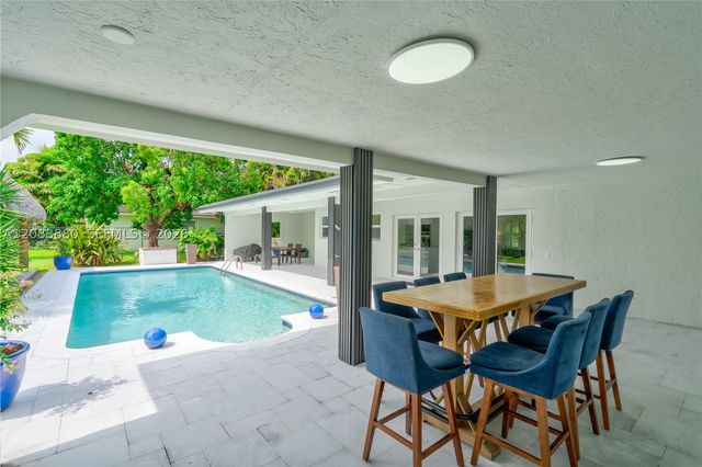 14675 SW 78th Ave, Palmetto Bay, FL 33158
