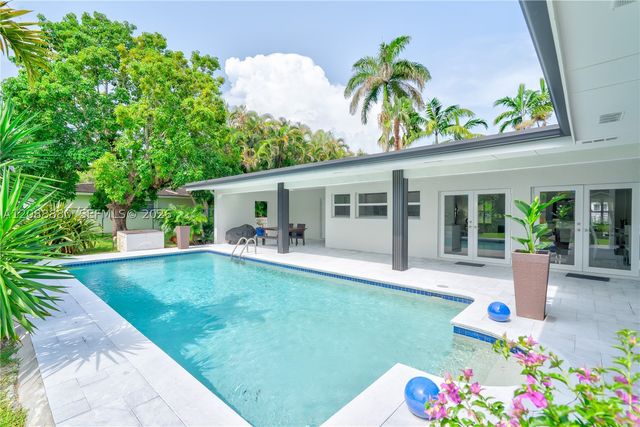 14675 SW 78th Ave, Palmetto Bay, FL 33158