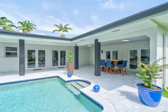 14675 SW 78th Ave, Palmetto Bay, FL 33158