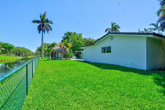 14675 SW 78th Ave, Palmetto Bay, FL 33158