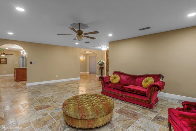 7027 Highway 80, Princeton, LA 71067