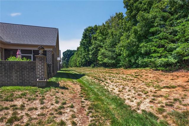 5416 Ggo Drive, Greensboro, NC 27406