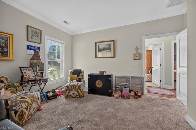 5416 Ggo Drive, Greensboro, NC 27406