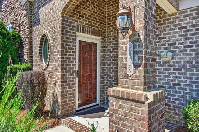 5416 Ggo Drive, Greensboro, NC 27406