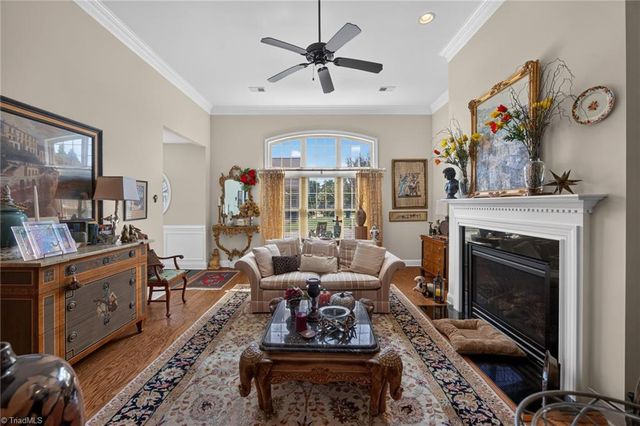 5416 Ggo Drive, Greensboro, NC 27406