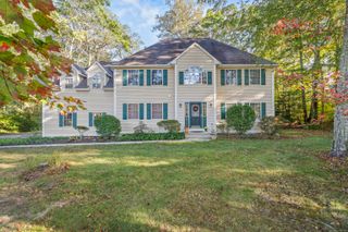 19 Esther Lane, Colchester, CT 06415