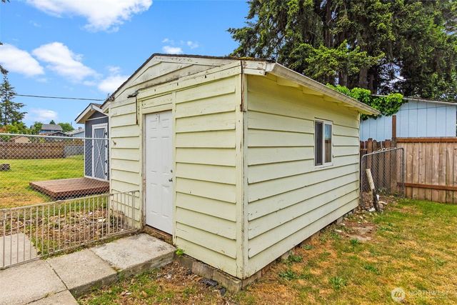 1624 Hume Street S, Tacoma, WA 98444