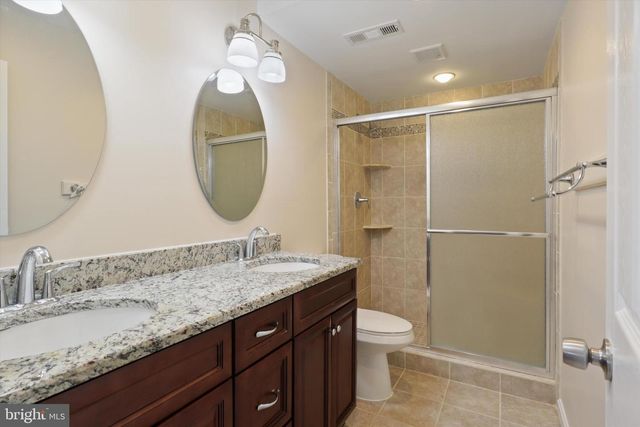 103 FARMINGTON LN, Sterling, VA 20164