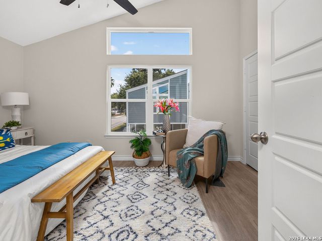 310 W Evergreen St Unit 101, San Antonio, TX 78212