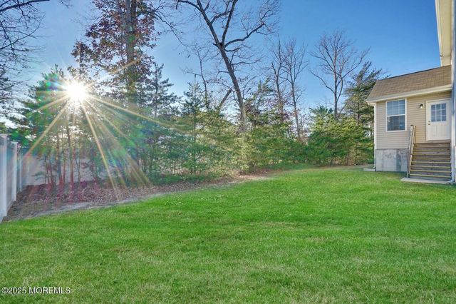 37 Imperial Place N, Jackson, NJ 08527