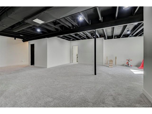 10499 Rolling Peaks Dr, Peyton, CO 80831