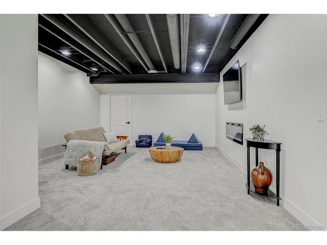 10499 Rolling Peaks Dr, Peyton, CO 80831