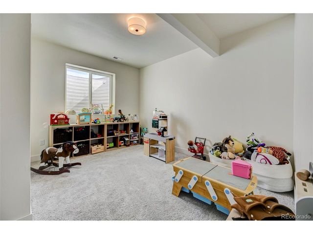 10499 Rolling Peaks Dr, Peyton, CO 80831