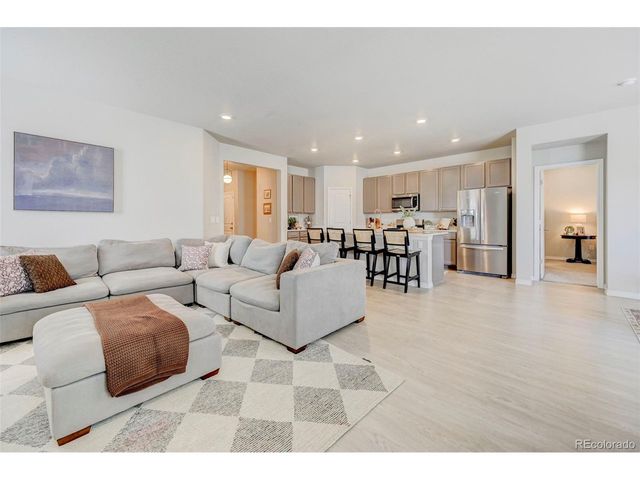10499 Rolling Peaks Dr, Peyton, CO 80831