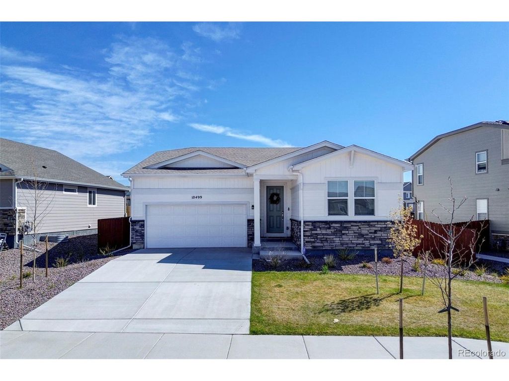 10499 Rolling Peaks Dr, Peyton, CO 80831