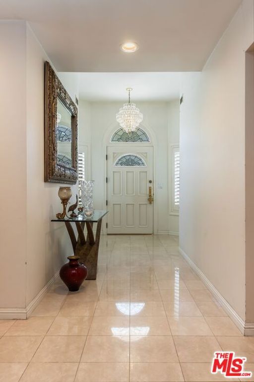 19717 Wells Drive, Los Angeles, CA 91364 — photo 3